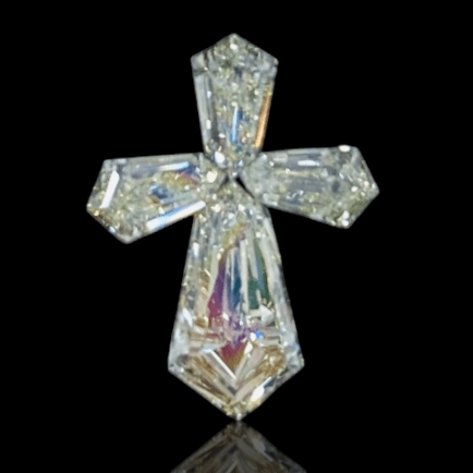 1.497 ct <br> Cross Shape